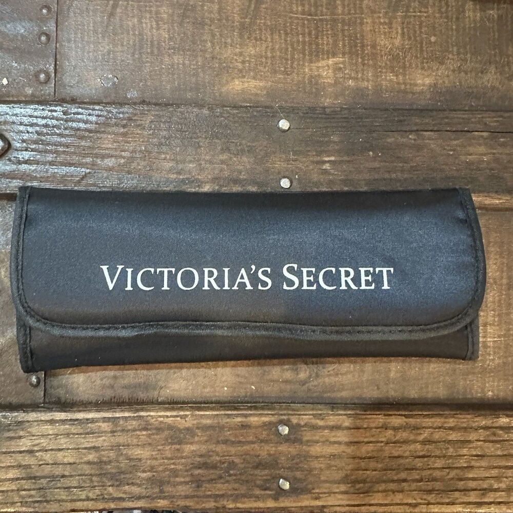 Victoria's Secret Travel Makeup Brush Set Black Case 4 Brushes GOAT Pony Hair